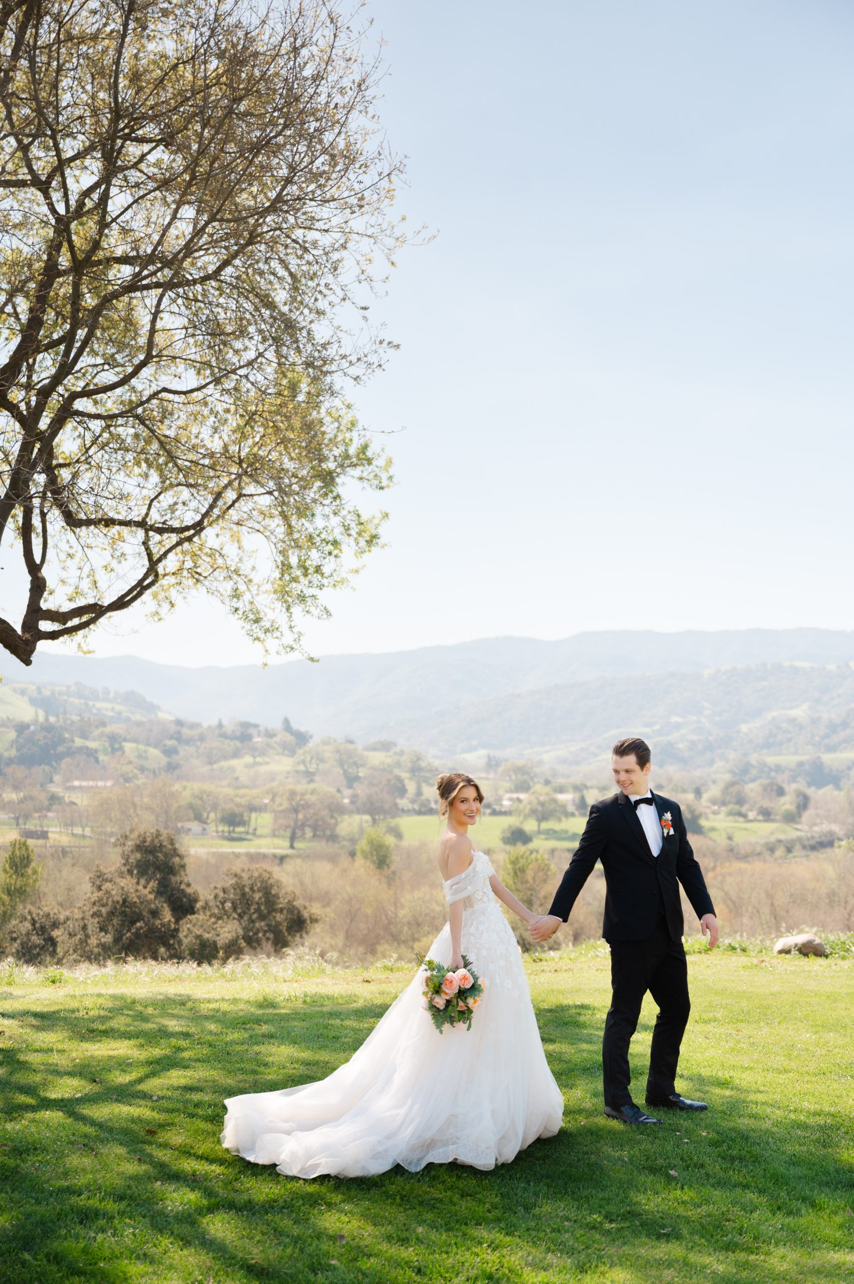 austin wedding photographer at santa barbara wedding 